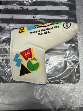 SWAG FLIPPER Golf Putter Headcover